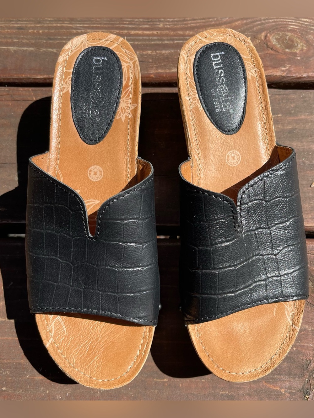 Bussola Black and Tan Women's Sandals / Mules, like New